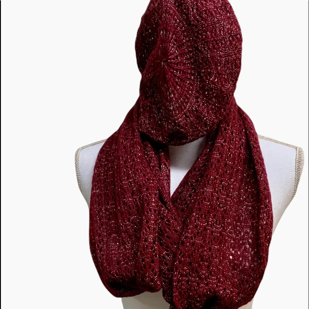 Ellen Tracy Burgundy Beanie & Infinity Scarf